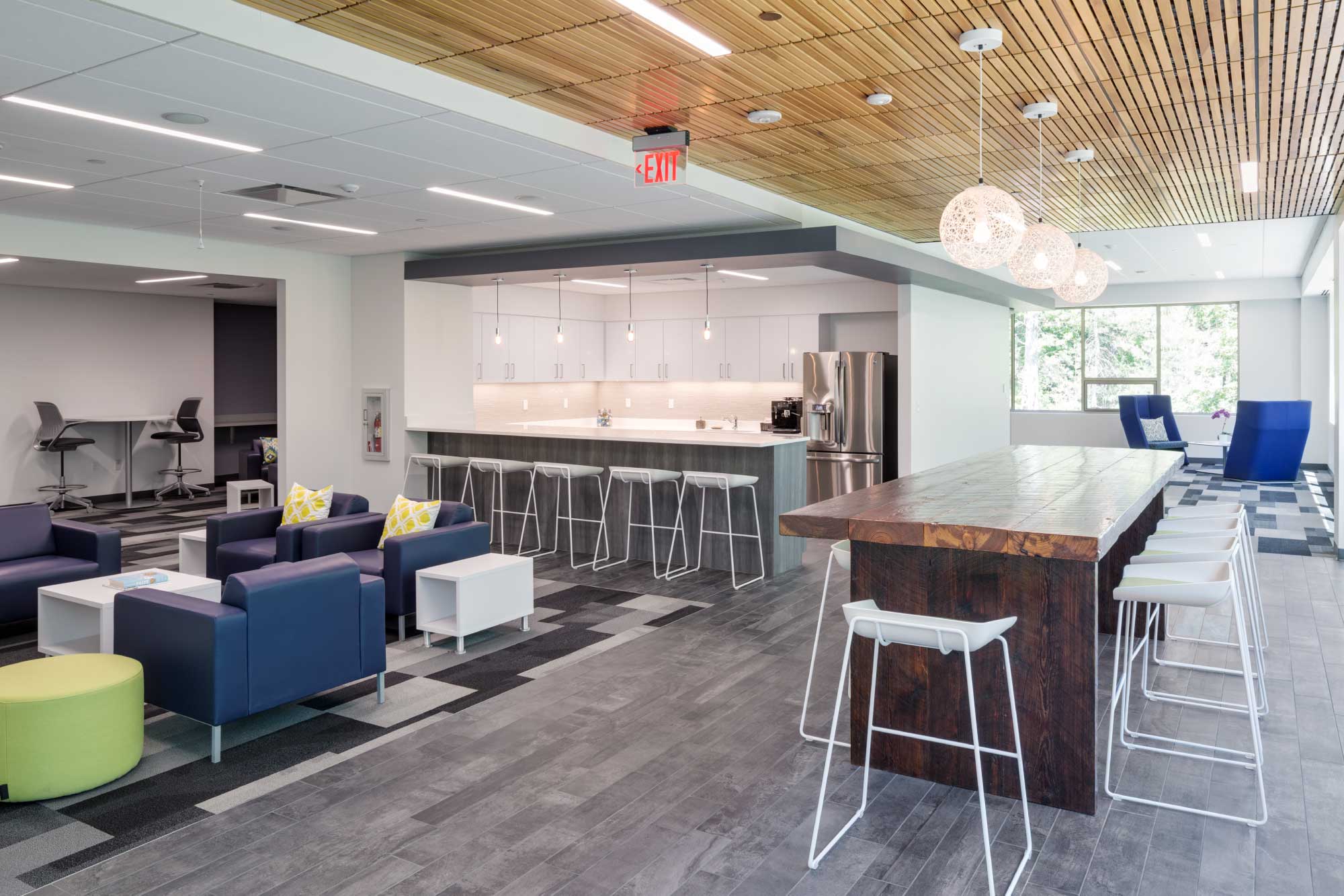 Somos-Corporate-Interior-Design_P6