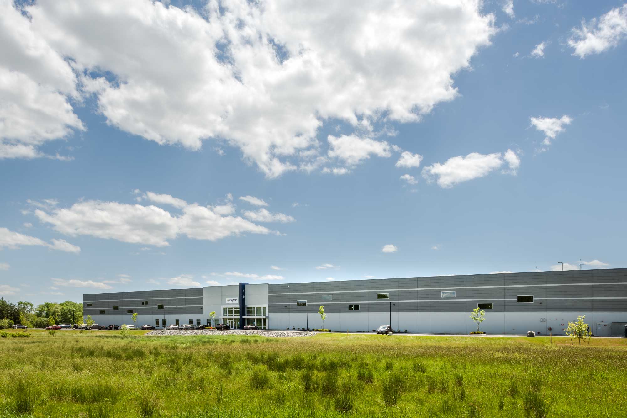 Blue-Star-Industrial-Warehouse-Design_6
