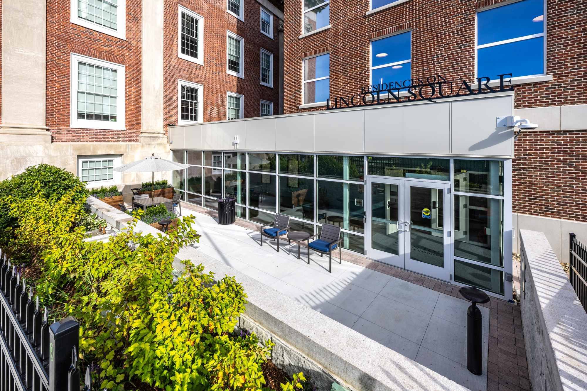 Patio Residences on Lincon Square_Worcester