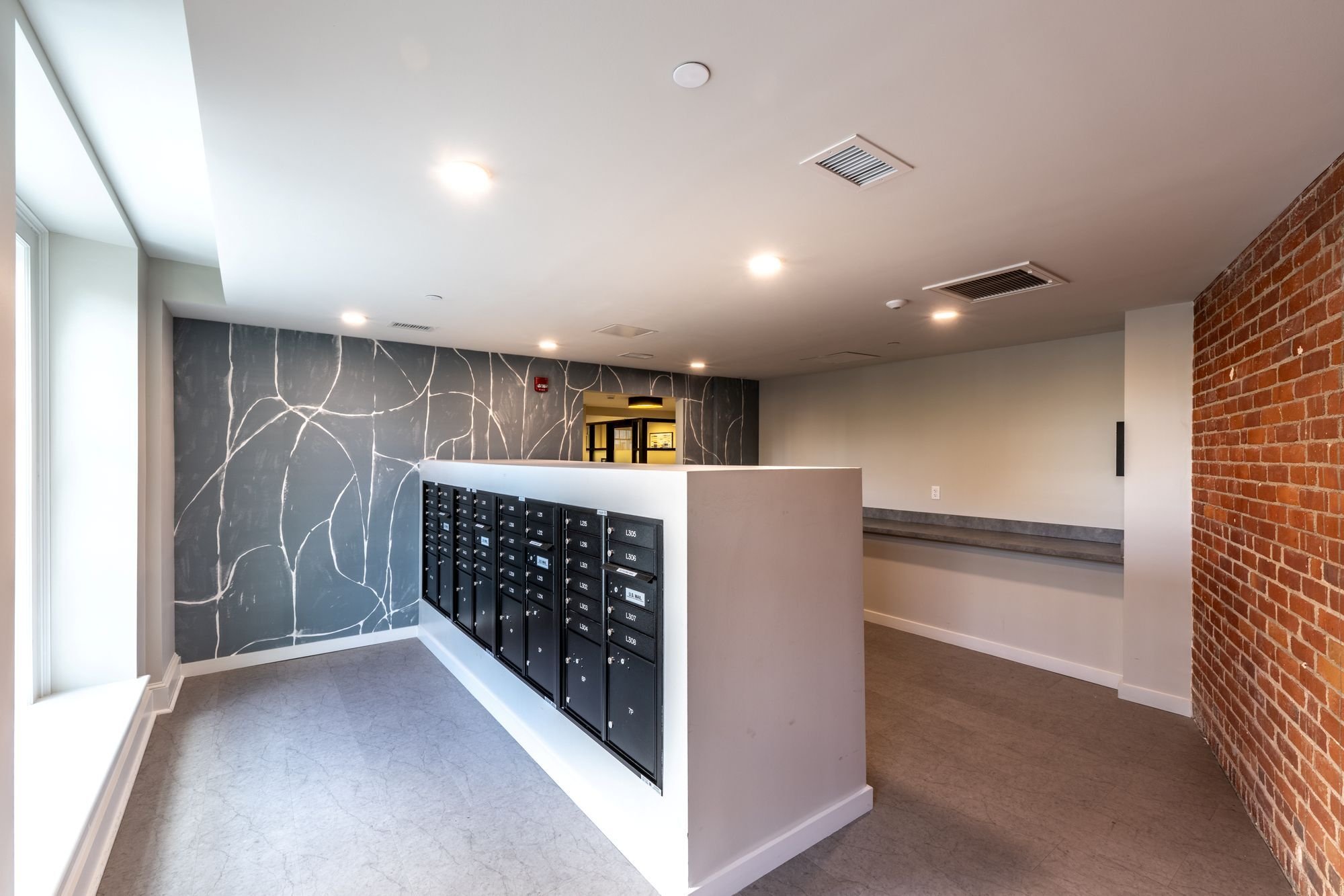 Mailroom_Residences on Lincoln_Square_Apartments_Worcester-HDR_sm
