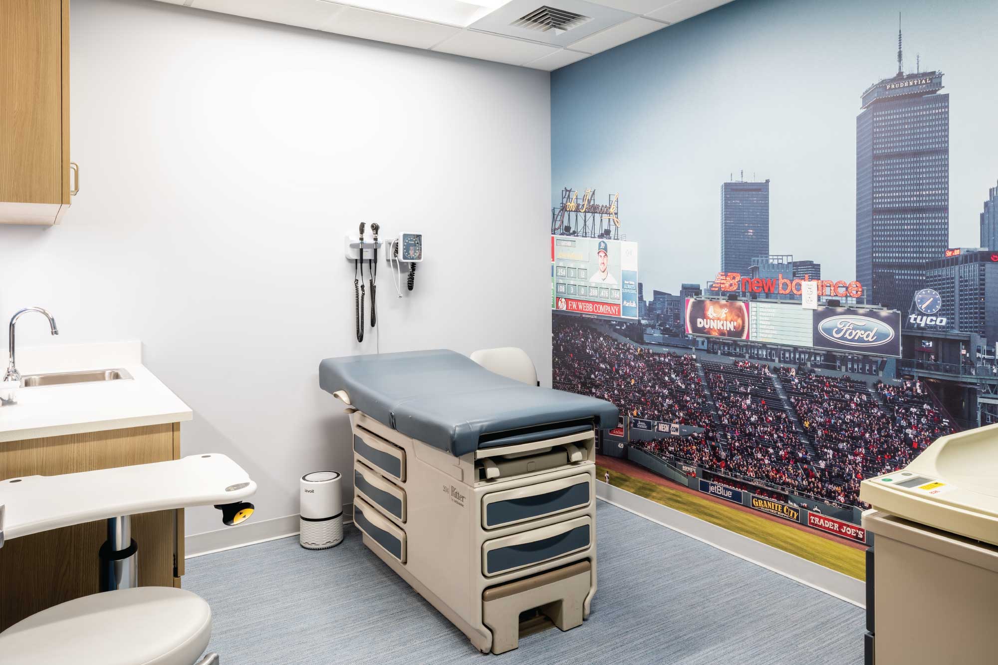 Woburn-Pediatric-Assoc_Healthcare-Interior-Design-Exam-Room_6