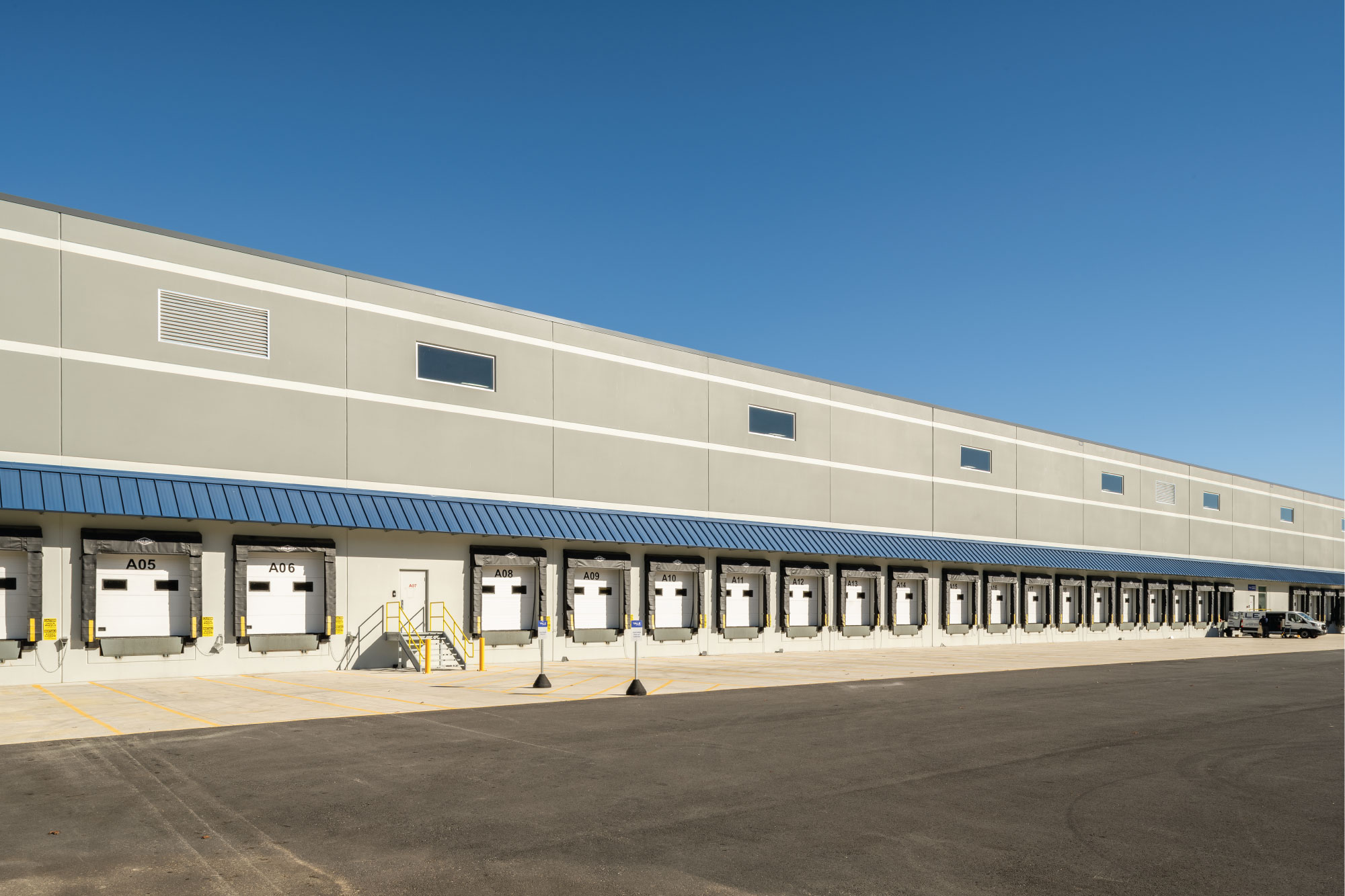 Maugel DeStefano Architects Completes 220,000 SF Class A High-Bay Warehouse at Bluestar Business Park