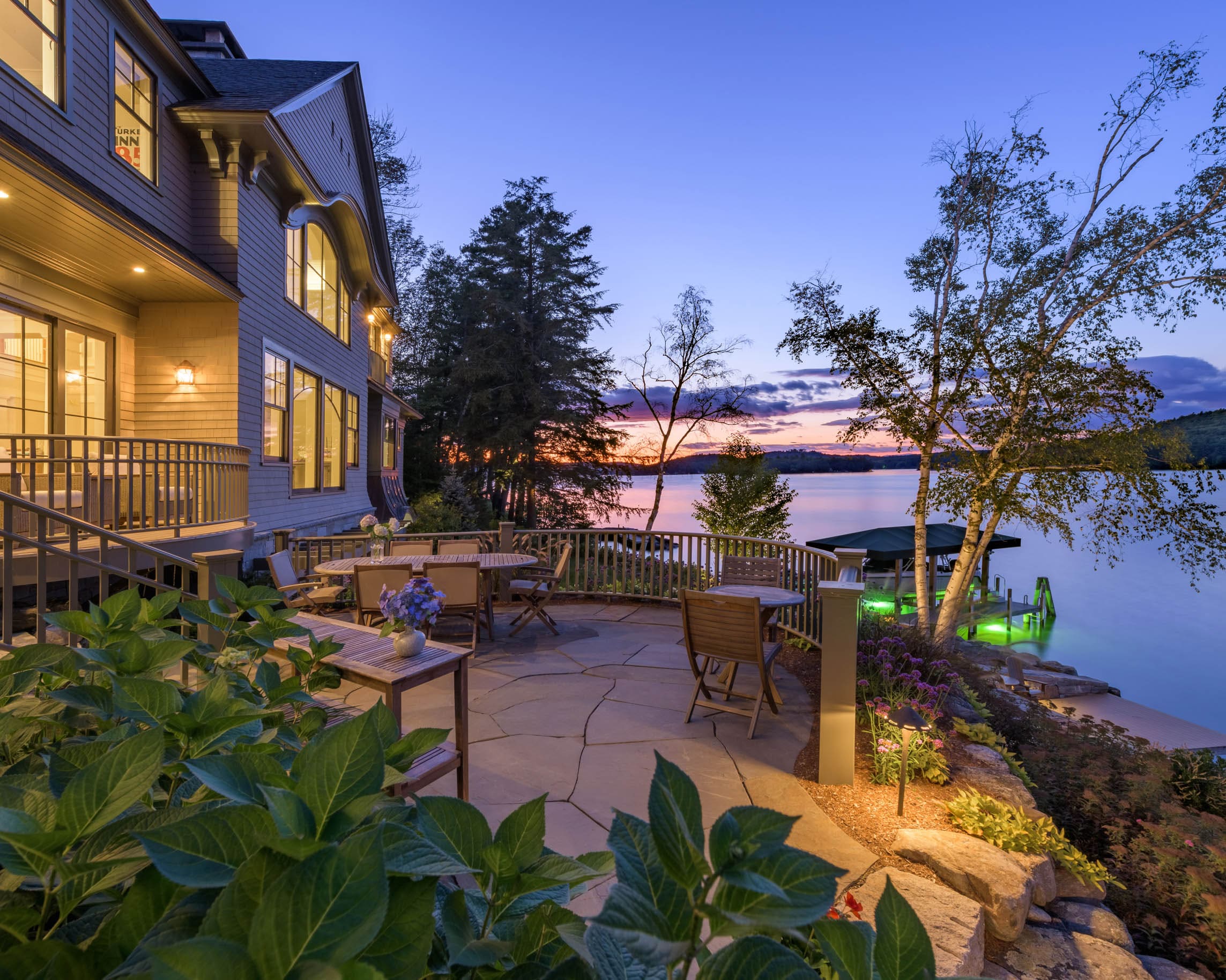 5_Lakehouse Living