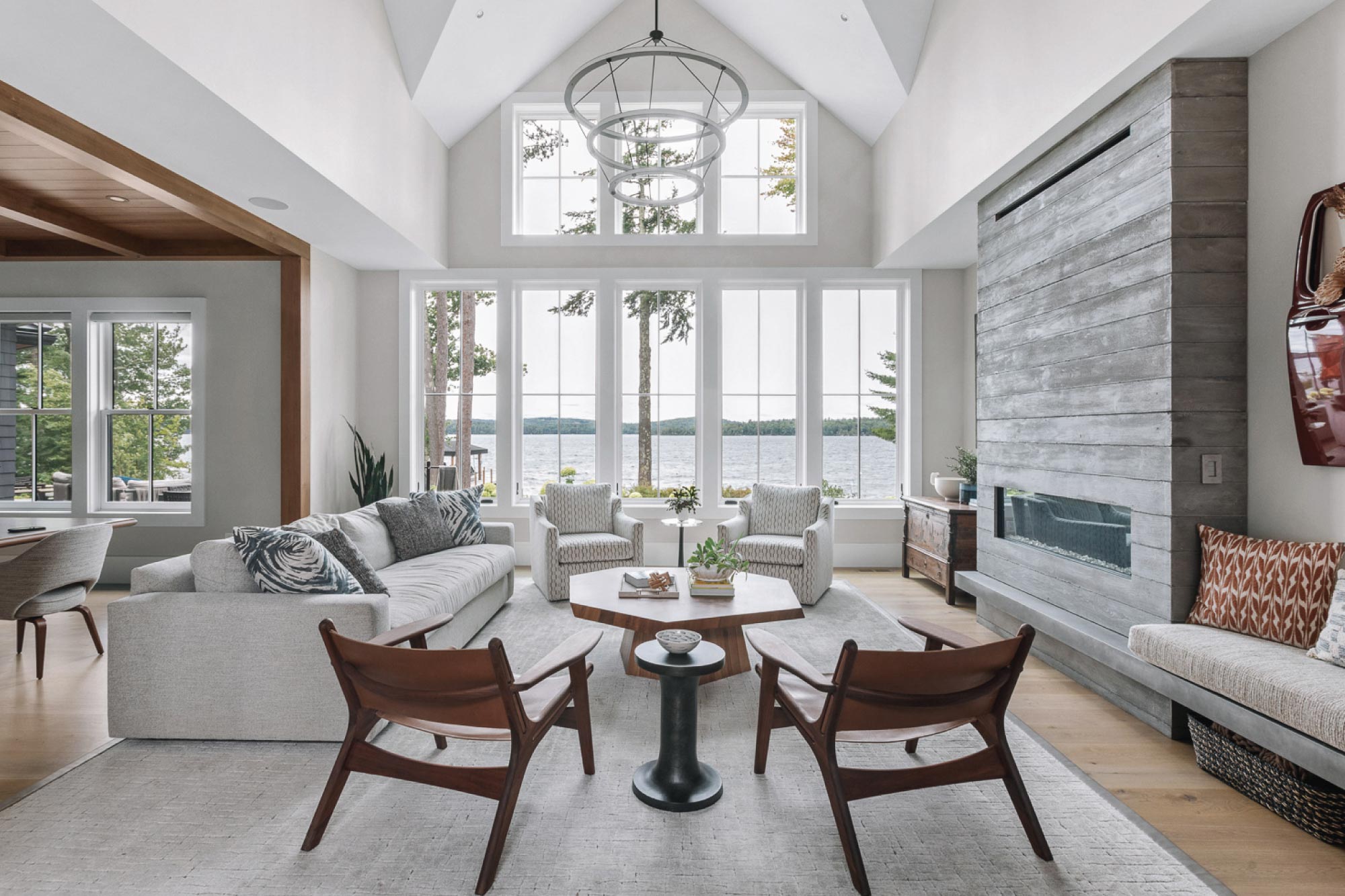 Lakeview-Oasis_Residential-Design-Great-Room_1